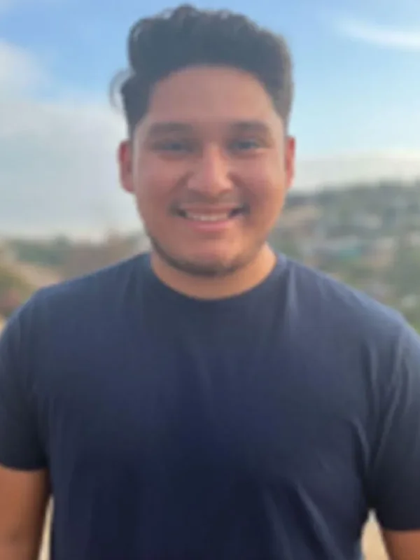 Luis Hernandez